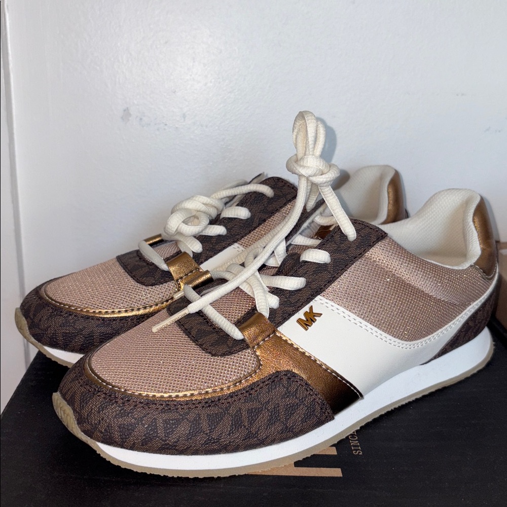Women’s Michael Kors Brown and Gold Athletic Sneakers size 9 - Picture 3 of 6